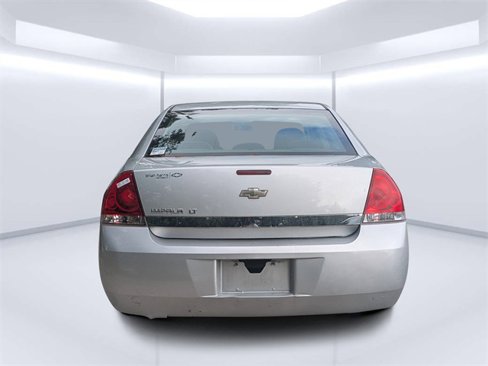 Used 2010 Chevrolet Impala LT image 4