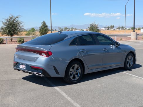 Used 2021 Kia K5 LXS image 5