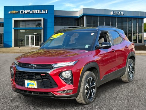 Used 2023 Chevrolet TrailBlazer RS w/ Technology Package image 3