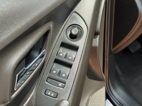 Used 2018 Chevrolet Trax LS image 9