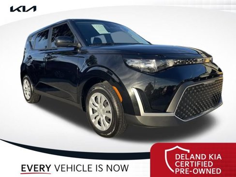 Certified 2025 Kia Soul LX image 1