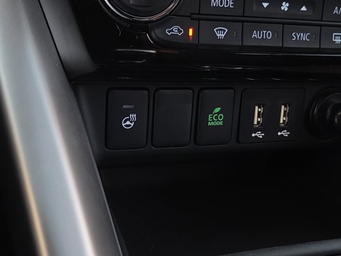 New 2026 Mitsubishi Eclipse Cross SEL image 19
