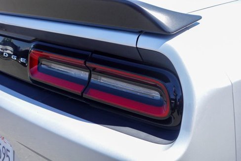 Used 2023 Dodge Challenger SXT image 9