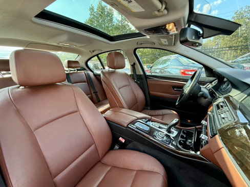 Used 2012 BMW 528i xDrive Sedan image 23