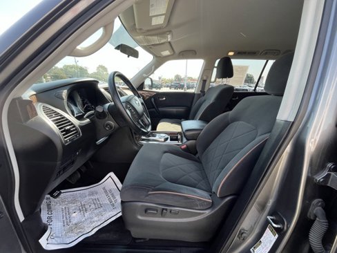Used 2019 Nissan Armada SV image 12