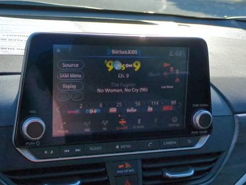 Used 2023 Nissan Altima 2.5 SV image 21