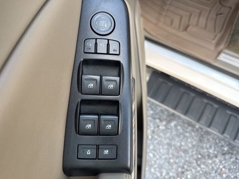 Used 2019 GMC Yukon XL SLT w/ Open Road Package image 25