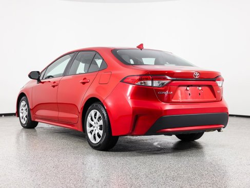 Used 2021 Toyota Corolla LE image 7