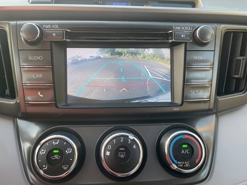 Used 2014 Toyota RAV4 LE image 14