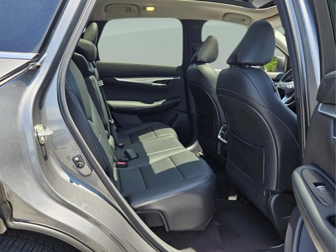 Certified 2024 INFINITI QX50 Luxe w/ Accent Package image 15