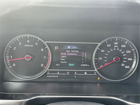 Used 2021 Kia Sorento S image 27