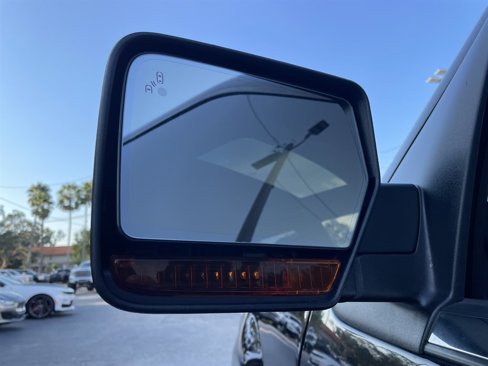 Used 2016 Lincoln Navigator L Select image 41