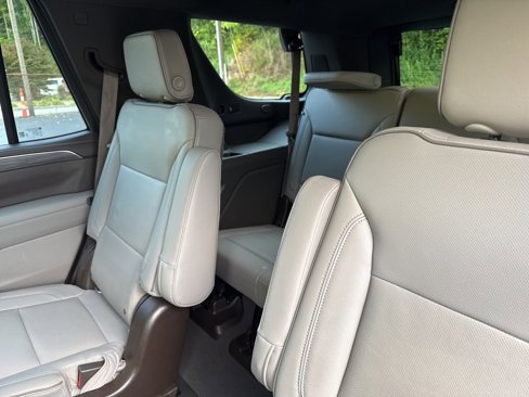 Certified 2021 GMC Yukon SLT w/ SLT Premium Package image 13