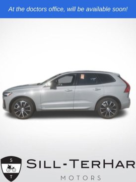 Certified 2025 Volvo XC60 B5 Plus image 1
