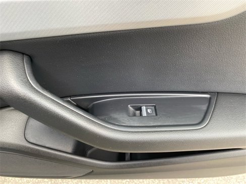 Used 2017 Audi A4 2.0T Ultra Premium w/ Convenience Package image 25