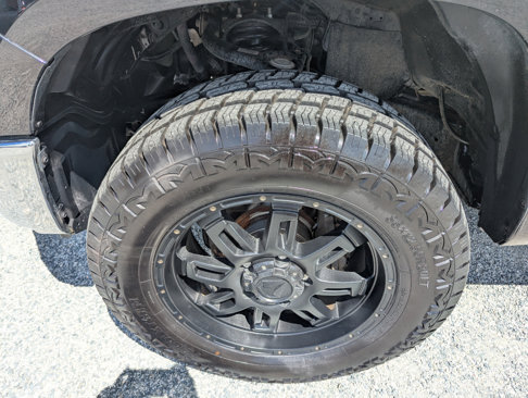 Used 2014 Toyota Tundra SR5 w/ SR5 Upgrade Package image 12