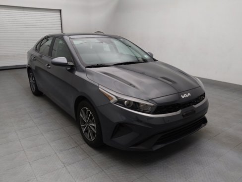 Used 2023 Kia Forte LXS image 13
