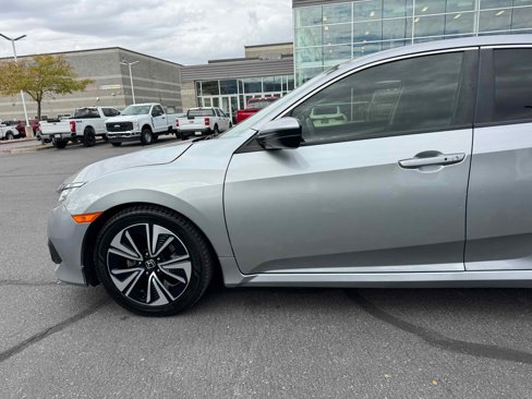 Used 2018 Honda Civic EX-T image 2