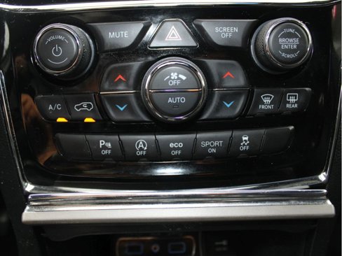 Certified 2020 Jeep Grand Cherokee Altitude image 19