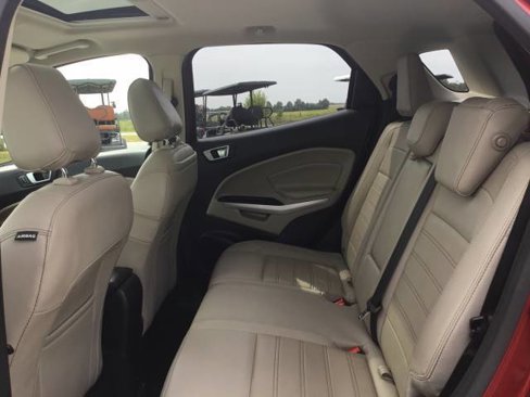 Used 2019 Ford EcoSport Titanium image 11