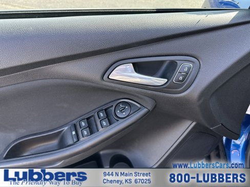 Used 2018 Ford Focus SE image 12