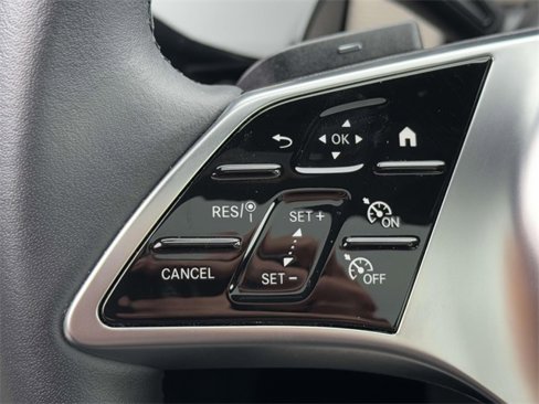Used 2025 Mercedes-Benz CLA 250 4MATIC image 23