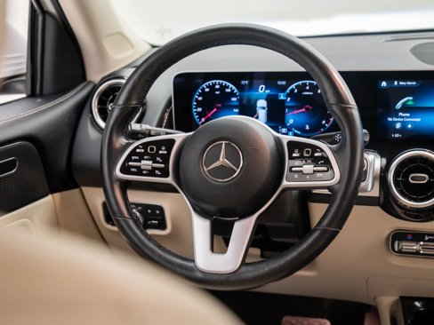 Certified 2020 Mercedes-Benz GLB 250 4MATIC image 11