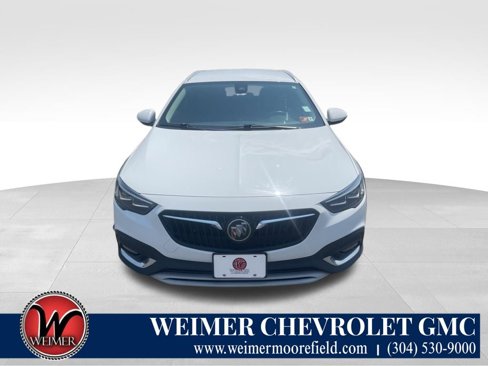 Used 2018 Buick Regal Essence w/ Driver Confidence Package #1 image 8