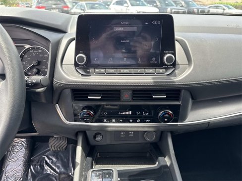 Used 2024 Nissan Rogue SV image 44