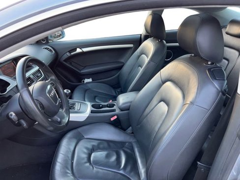 Used 2010 Audi A5 2.0T Premium Plus w/ Premium Plus Pkg image 9