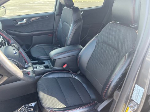 Used 2023 Ford Escape ST-Line w/ Tech Pack #1 image 34