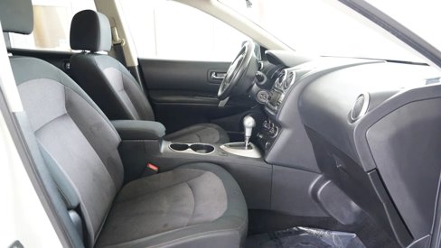 Used 2013 Nissan Rogue SV image 10