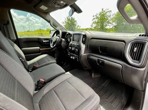 Used 2021 Chevrolet Silverado 1500 LT w/ Texas Edition Plus image 14