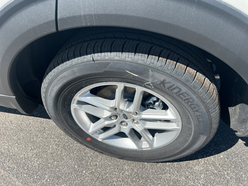 New 2025 Ford Explorer Active w/ Active Comfort Package image 11