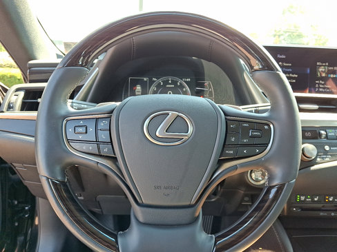 Used 2021 Lexus ES 250 w/ Premium Package image 20