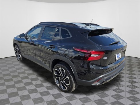 New 2025 Chevrolet Trax RS image 12