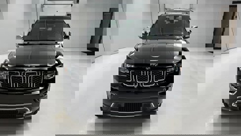 Certified 2022 Jeep Grand Cherokee Limited image 3
