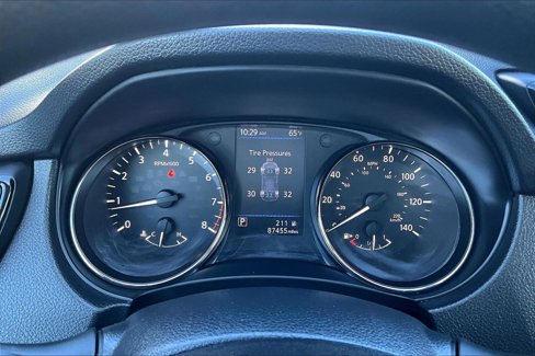 Used 2018 Nissan Rogue S image 24