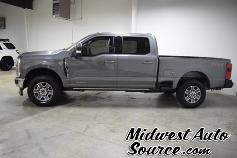 Used 2023 Ford F250 Lariat w/ FX4 Off-Road Package image 2