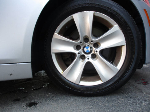 Used 2013 BMW 528i xDrive Sedan image 38