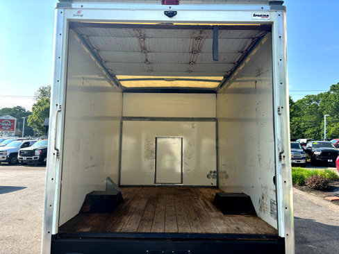 Used 2019 Chevrolet Express 3500 w/ Power Convenience Package image 21