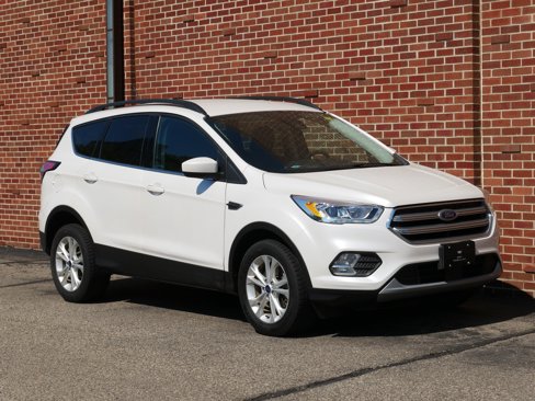 Used 2018 Ford Escape SEL w/ Ford Safe & Smart Package image 27