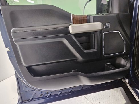 Used 2017 Ford F150 Lariat w/ Equipment Group 501A Mid image 19