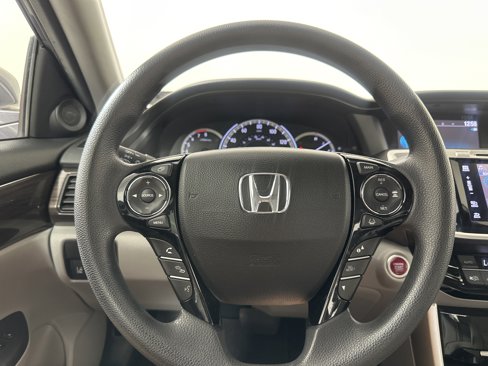Used 2016 Honda Accord EX image 12
