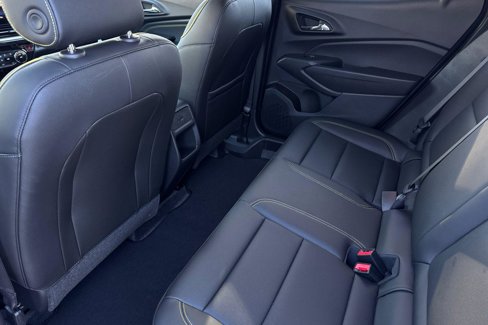 New 2025 Chevrolet Trax ACTIV w/ Sunroof Package image 15