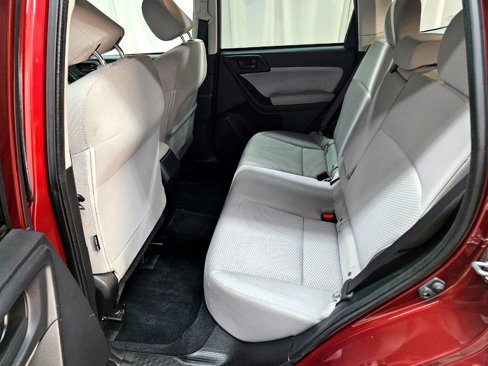 Used 2017 Subaru Forester 2.5i Premium w/ All-Weather Package image 18