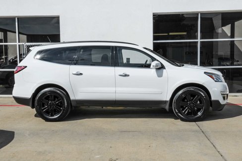 Used 2017 Chevrolet Traverse LT image 7