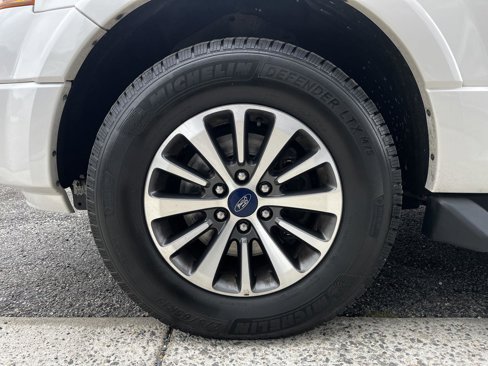 Used 2016 Ford Expedition EL XLT w/ Equipment Group 202A image 24