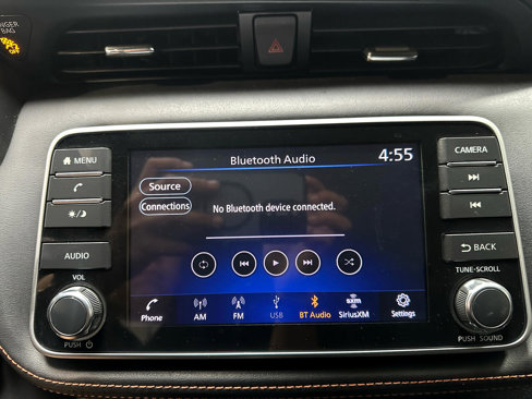 Used 2020 Nissan Kicks SR w/ Exterior Package image 47
