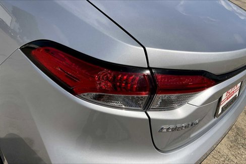 Used 2024 Toyota Corolla LE image 56